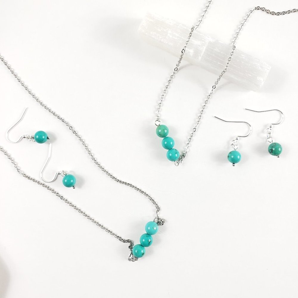 Dainty 3 Stone Necklace + Earring Set